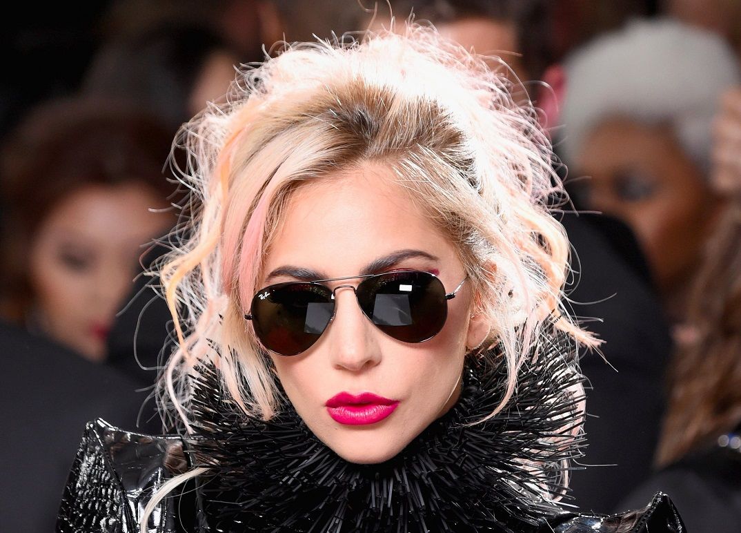 Aké okuliare nosí Lady Gaga